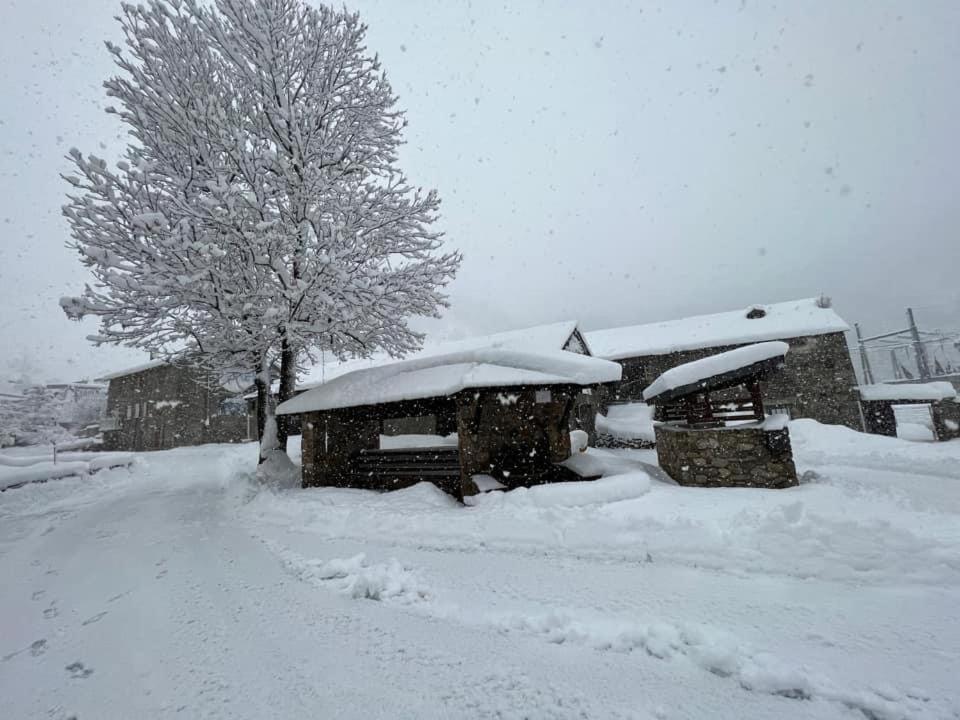 Chalet 6A Dans Les Pyrenees Proche D'Andorre LʼHospitalet-près-lʼAndorre Extérieur photo